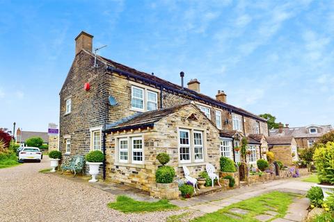 1 bedroom cottage for sale, Chapel Street, Norwood Green, Halifax