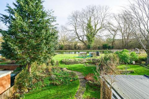 4 bedroom detached house for sale, Camberton Road, Leighton Buzzard