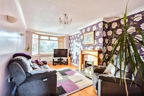 3 bedroom semi-detached house for sale, Beech Avenue, Beeston Rylands, Nottingham