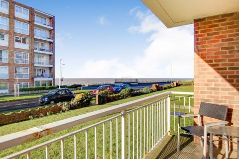 2 bedroom flat for sale, 1 Bayview Heights, Ethelbert Road, Birchington, Kent, CT7 9QY