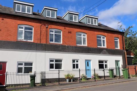 2 bedroom apartment to rent, Castle Road, Kirby Muxloe, Leicester LE9