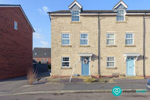 3 bedroom end of terrace house for sale, Middle Meadow, Shireoaks, Worksop, S81 8PX