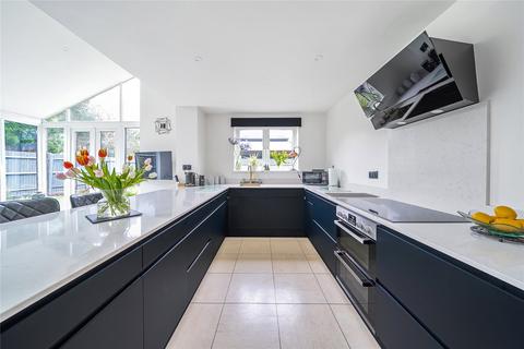 5 bedroom house for sale, Selbourne Road, Guildford GU4