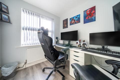 56 Chelmsford Avenue, Grimsby, DN34 4RZ