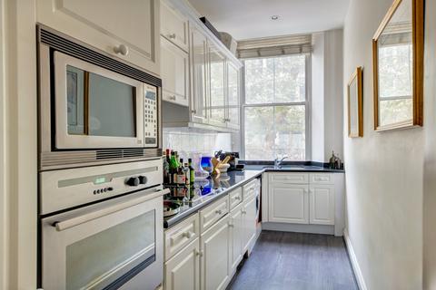 1 bedroom apartment for sale, Upper Brook Street, London, W1K