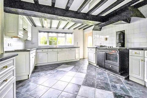 7 bedroom detached house for sale, Great North Road, Gamston, Retford, Nottinghamshire, DN22 0PZ