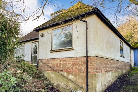 4 bedroom chalet for sale, Heath Cottage, Fyrsway, Fairlight, Hastings, East Sussex, TN35 4BG