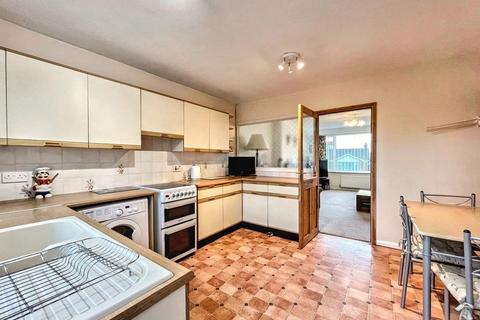 2 bedroom detached bungalow for sale, St. Johns Drive, Westham, Pevensey