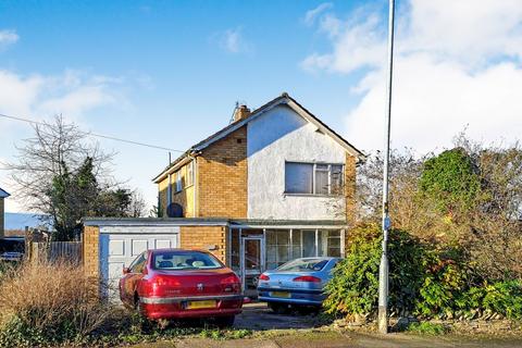 3 bedroom detached house for sale, 24 Briar Meads, Oadby, Leicester, Leicestershire, LE2 5WD