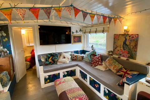 2 bedroom houseboat for sale, Scotland Bridge Lock, New Haw KT15