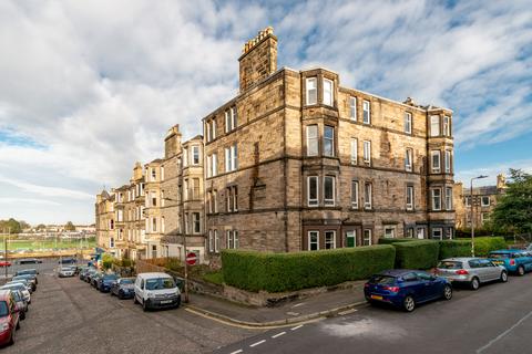 35/6 Meadowbank Crescent, Meadowbank, Edinburgh, EH8 7AL