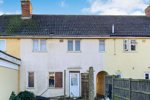 3 bedroom terraced house for sale, 12 More Avenue, Aylesbury, Buckinghamshire, HP21 8JY