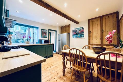 7 Dyke Road, Folkestone, CT19 6BS