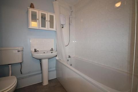 1 bedroom apartment to rent, Redford Close, Feltham, Middlesex, TW13