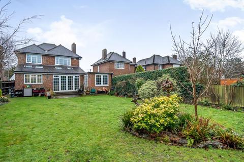 4 bedroom detached house for sale, Addington Road, West Wickham