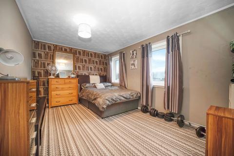 78 Auchencrieff Road, Locharbriggs, Dumfries, DG1 1UY
