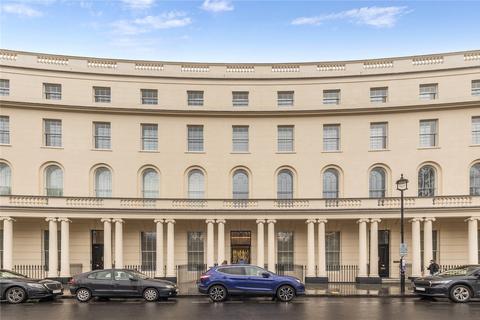 1 bedroom flat to rent, Park Crescent, Regent's Park, London