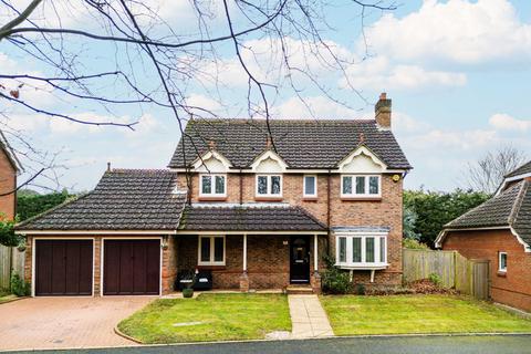 4 bedroom detached house for sale, Leatherhead