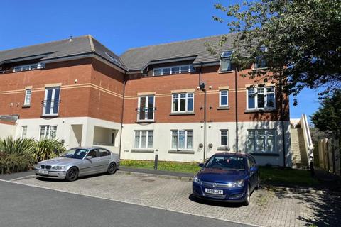 2 bedroom apartment for sale, Strathmore Court, Bideford