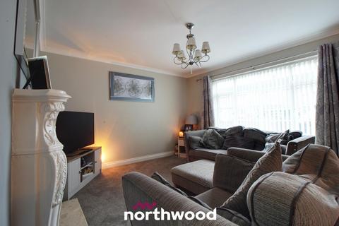 3 bedroom end of terrace house for sale, Foxhill Road, Doncaster DN8