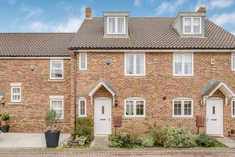 4 bedroom townhouse for sale, Thistle Close, Yaxley, Cambridgeshire.