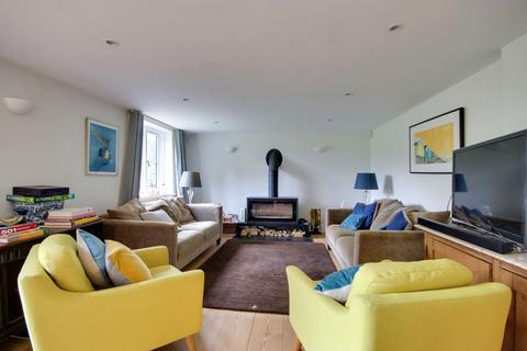 4 bedroom detached house for sale, Wainsford Road, Pennington, Lymington, SO41