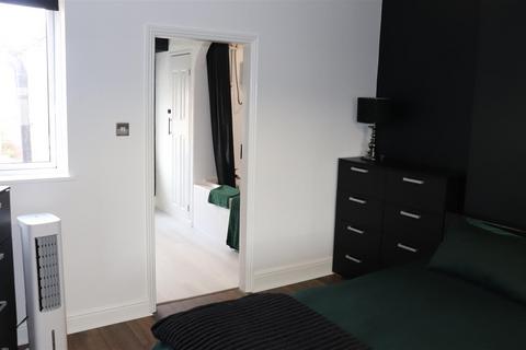 173 Daw End Lane, Rushall, Walsall, WS4 1LD