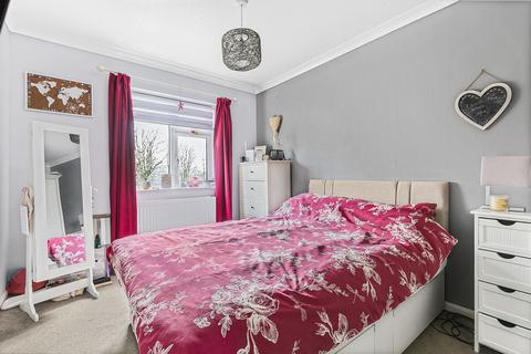 2 Brunel Crescent, Grove, Wantage, OX12 0NS