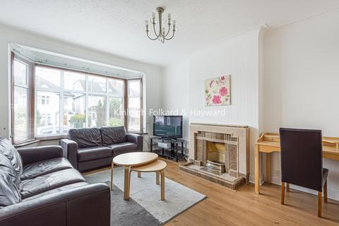 3 bedroom house to rent, Nethercourt Avenue London N3