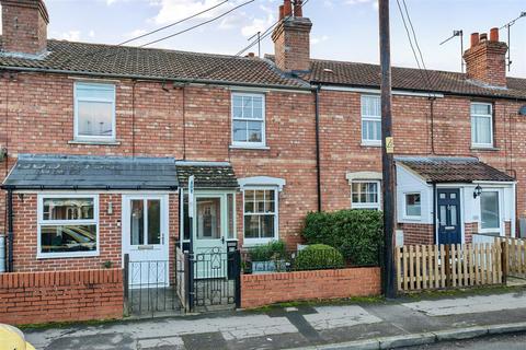 2 bedroom terraced house for sale, Longcroft Road, Devizes