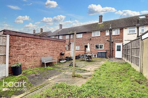 3 bedroom terraced house for sale, Straight Road, Romford