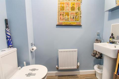 20 Eydon Drive, Corby, NN17 5FB