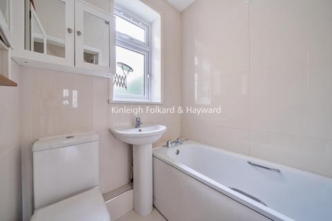 3 bedroom house to rent, Bideford Road Bromley BR1