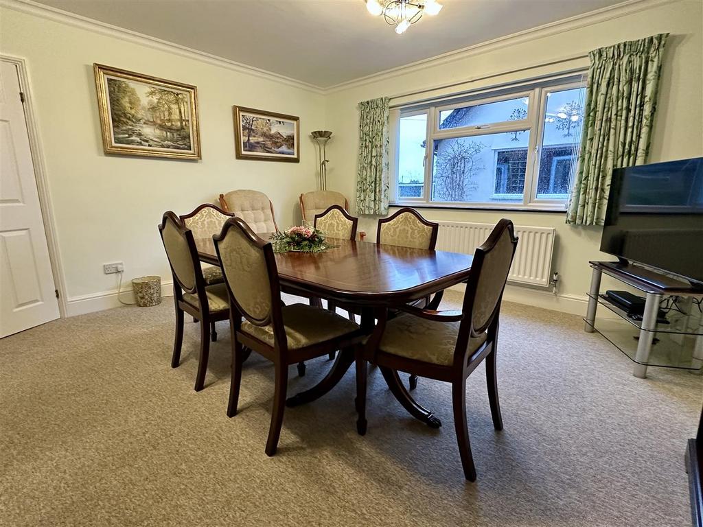 Formal dining/office