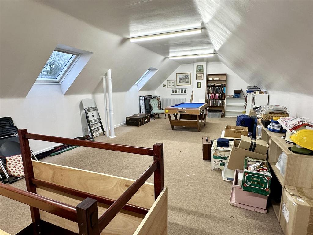Attic/loft