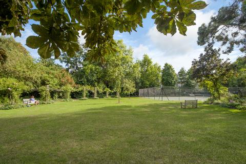 3 bedroom flat for sale, Kensington Park Road, London W11