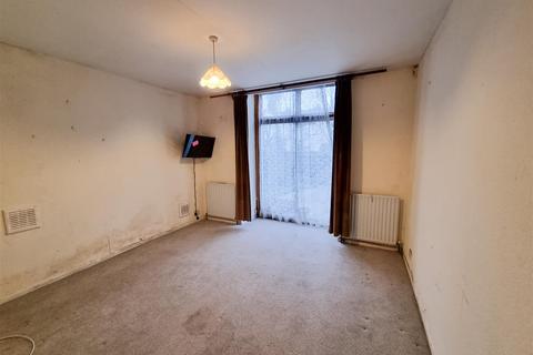 undefined, Nova Road, Croydon