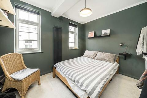 1 bedroom flat for sale, Oakeshott Avenue, London N6