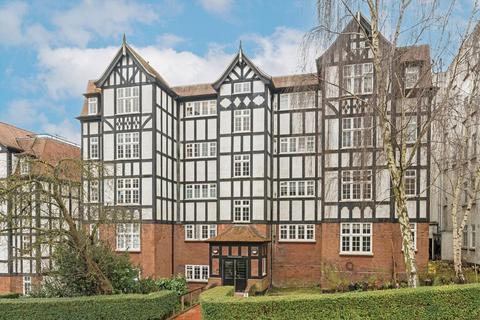 Oakeshott Avenue, London N6