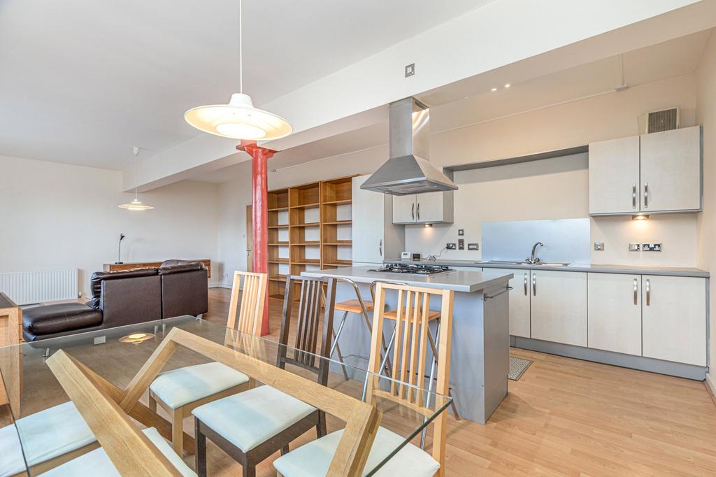 Kitchen/Living