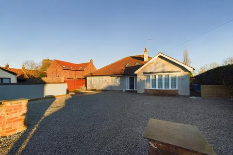 4 bedroom detached house for sale, Driffield Road, Kilham, YO25 4SP