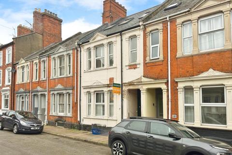 5 bedroom townhouse for sale, Colwyn Road, The Mounts, Northampton NN1