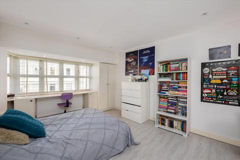 6 bedroom semi-detached house for sale, Mowbray Road, London, NW6