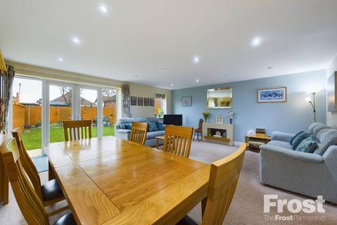65a Junction Road, Ashford, TW15 1NJ