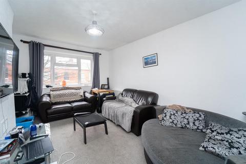 3 bedroom flat for sale, Stanley Court, Stanley Road, Old Trafford