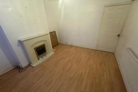 2 bedroom terraced house to rent, Queen Mary`s Road, Coventry