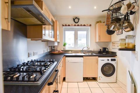 2 bedroom terraced house for sale, New Hythe Lane, Larkfield