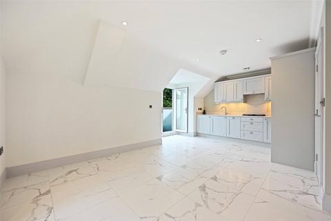 2 bedroom penthouse for sale, Lower Road, Chorleywood, Rickmansworth, Hertfordshire, WD3