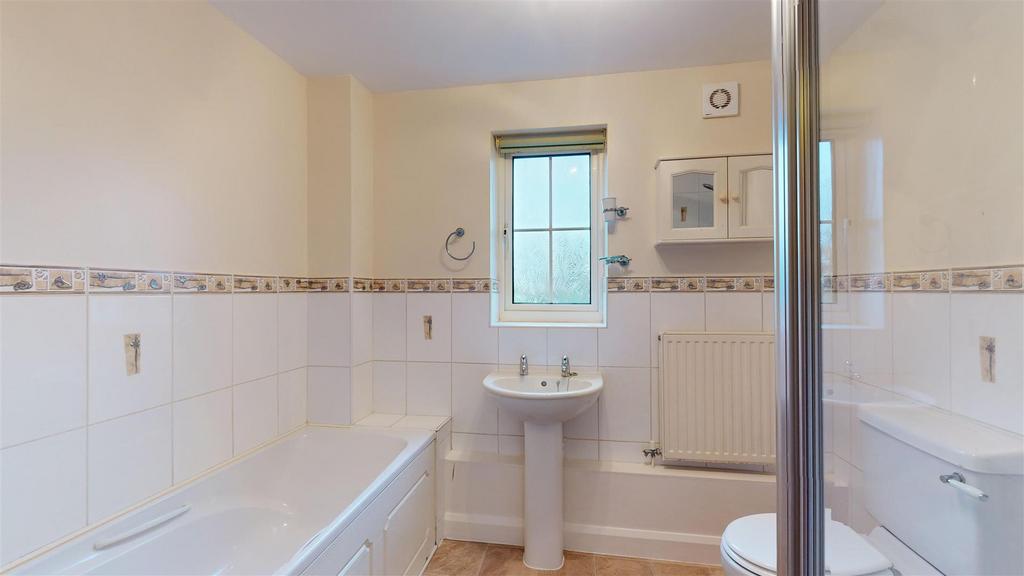 3-Bath-Mews-01232025 131628.jpg