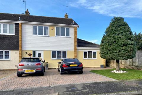 3 bedroom semi-detached house for sale, The Birches, North Weald